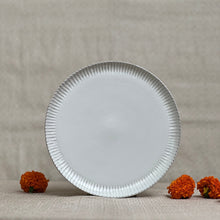 Load image into Gallery viewer, DINNER PLATES | single | whispers of autumn
